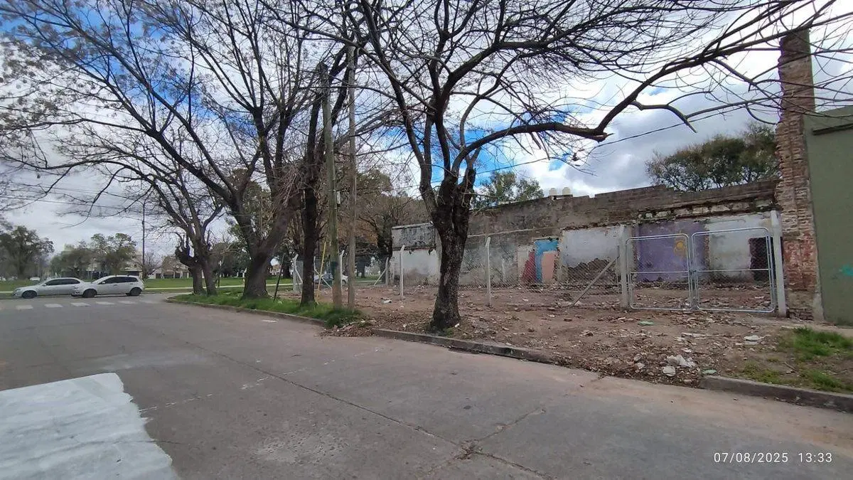LOTE EN VENTA EN LA PLATA EXCELENTE UBICACIÓN 3