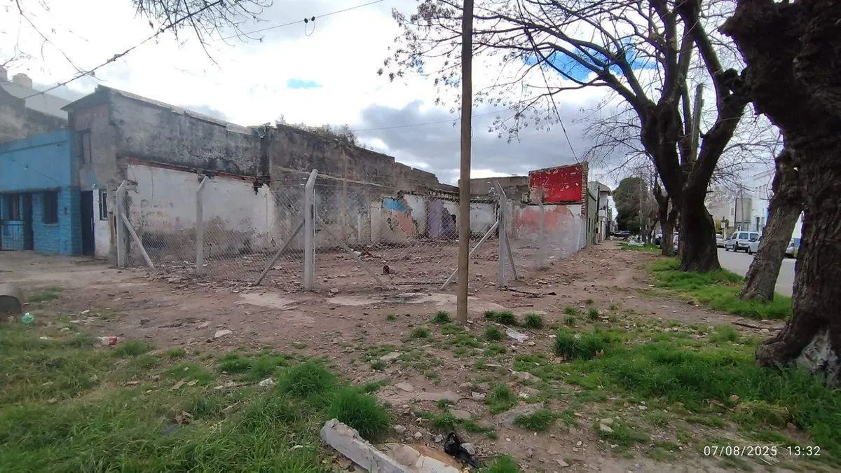 LOTE EN VENTA EN LA PLATA EXCELENTE UBICACIÓN 2