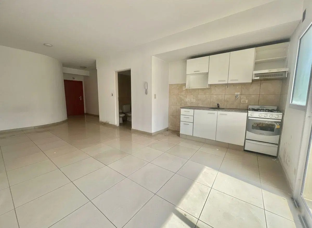 MONOAMBIENTE EN VENTA FLORES CAPITAL FEDERAL 4
