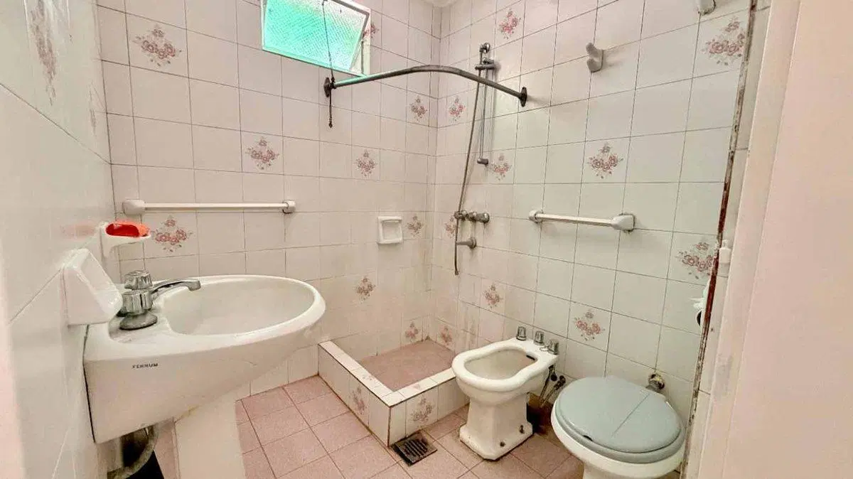 PH EN VENTA TOLOSA - LA PLATA FRENTE 4