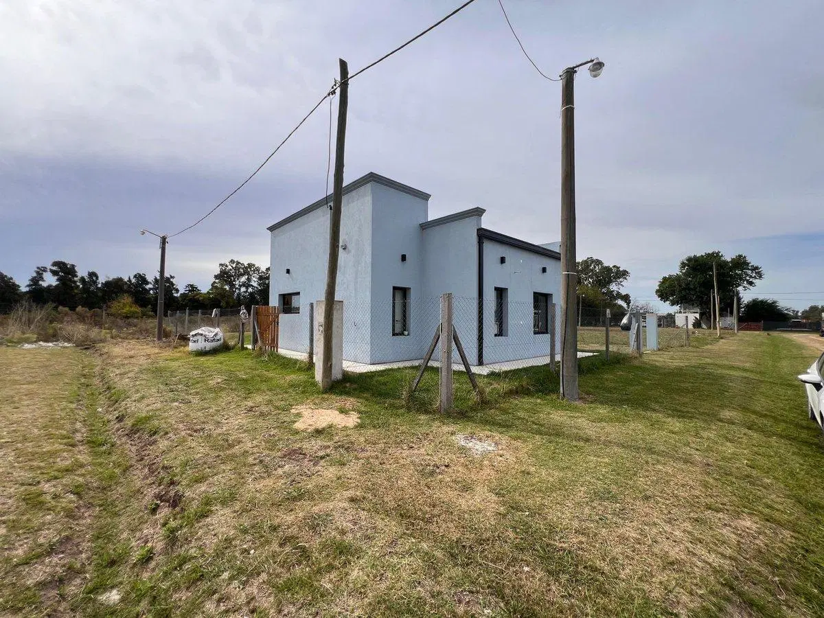 CASA EN VENTA LA PLATA BARRIO LA NATIVA 2