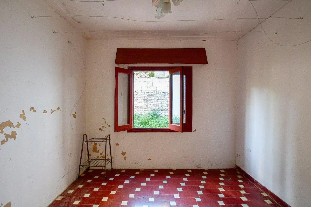 CASA EN VENTA LA PLATA 2 DORMITORIOS 3