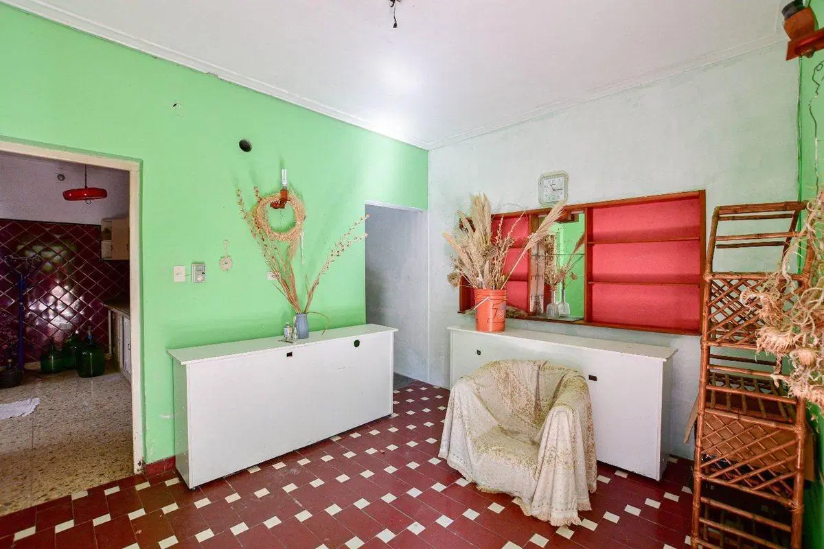 CASA EN VENTA LA PLATA 2 DORMITORIOS 2