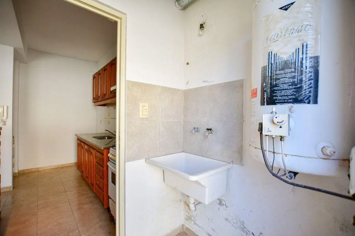 DUPLEX EN VENTA LA PLATA 2 DORMITORIOS 5