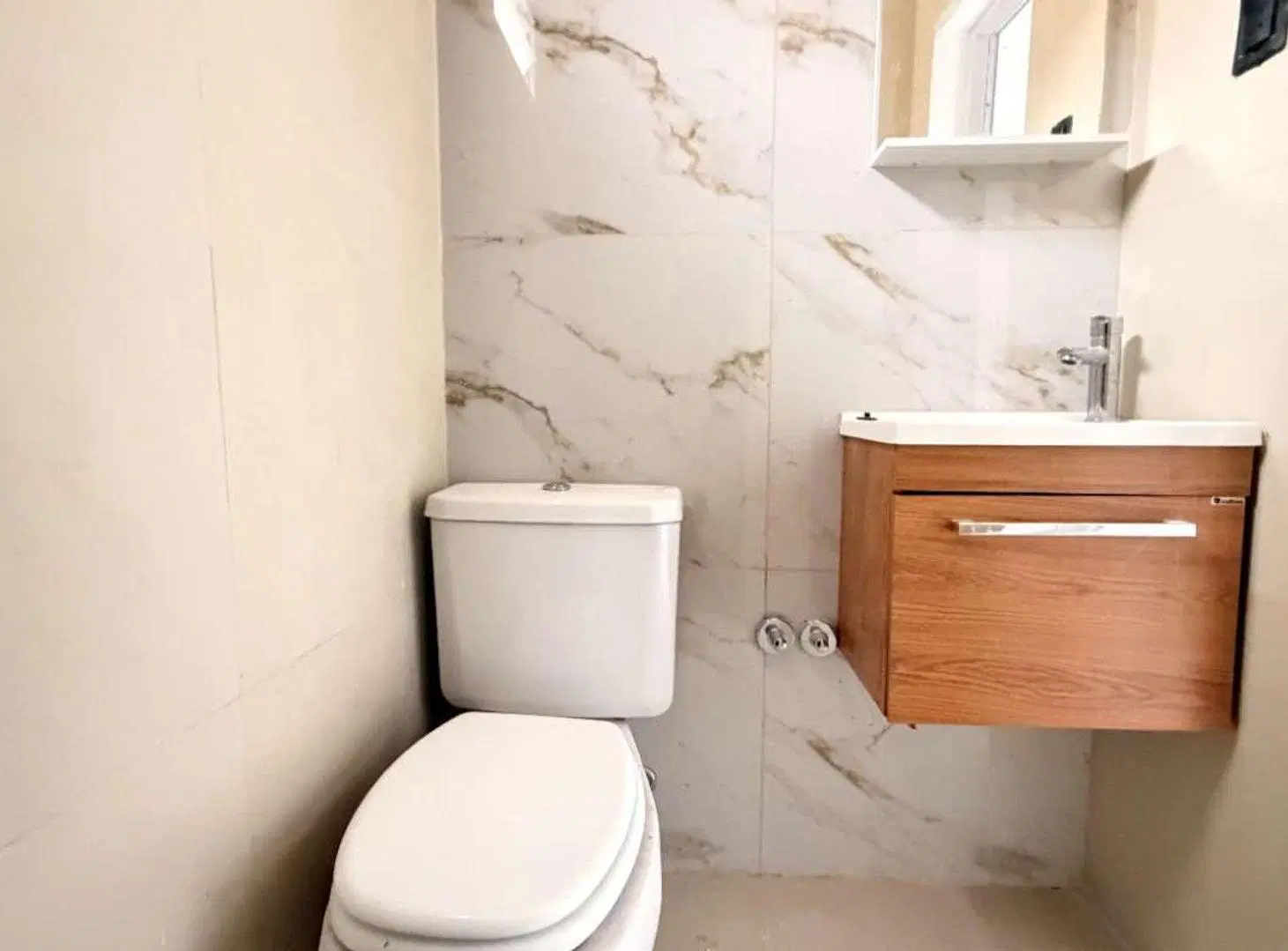 CASA TIPO DUPLEX EN VENTA LA PLATA REFACCIONADO 5