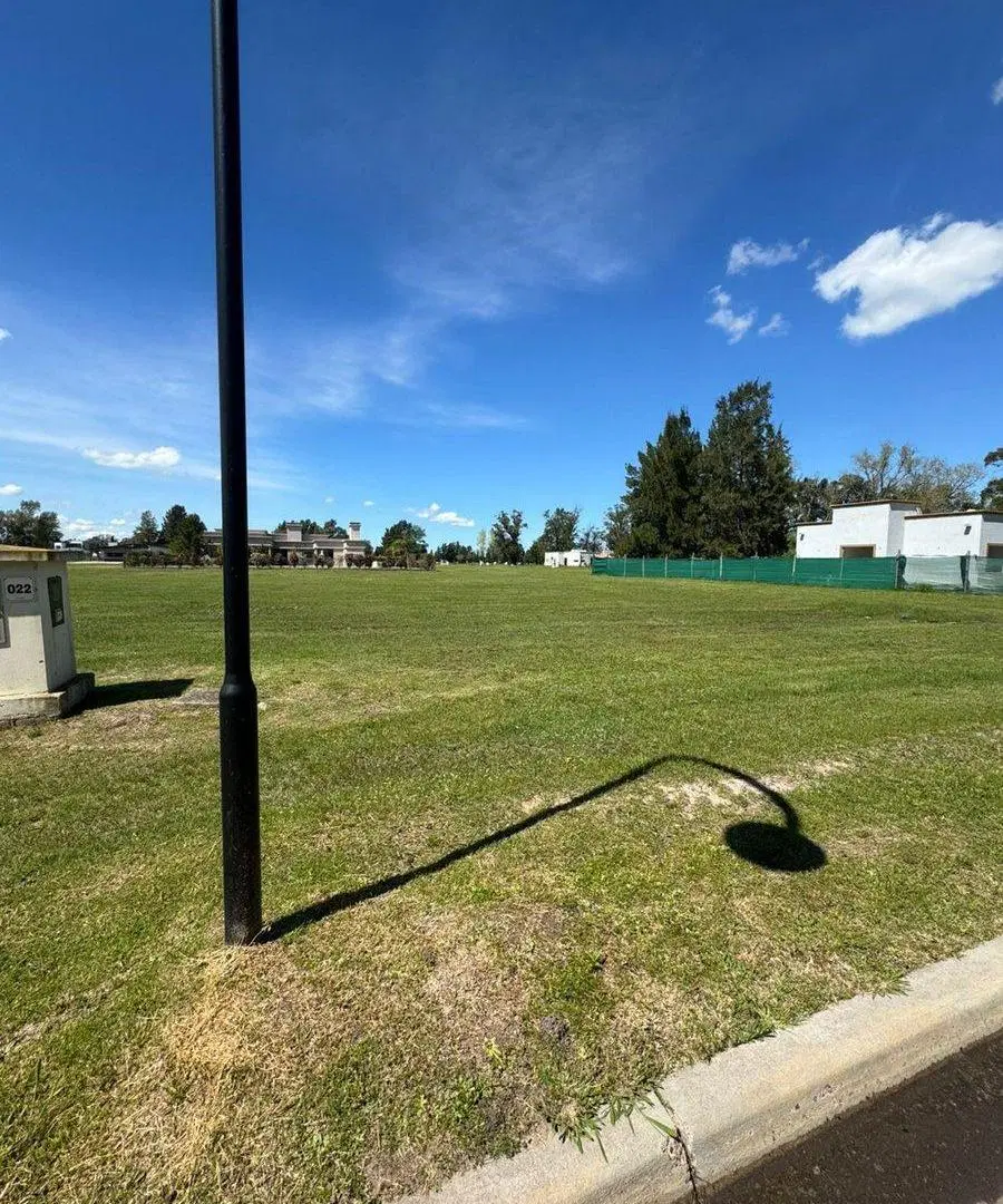 LOTE EN VENTA AREA 60 LA ESCONDIDA 3