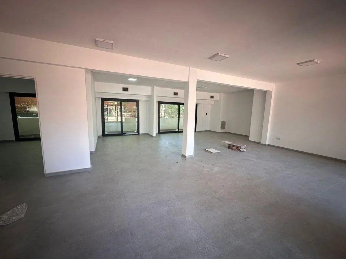 LOCAL EN ALQUILER APTO COMERCIAL/INSTITUCIONAL 5