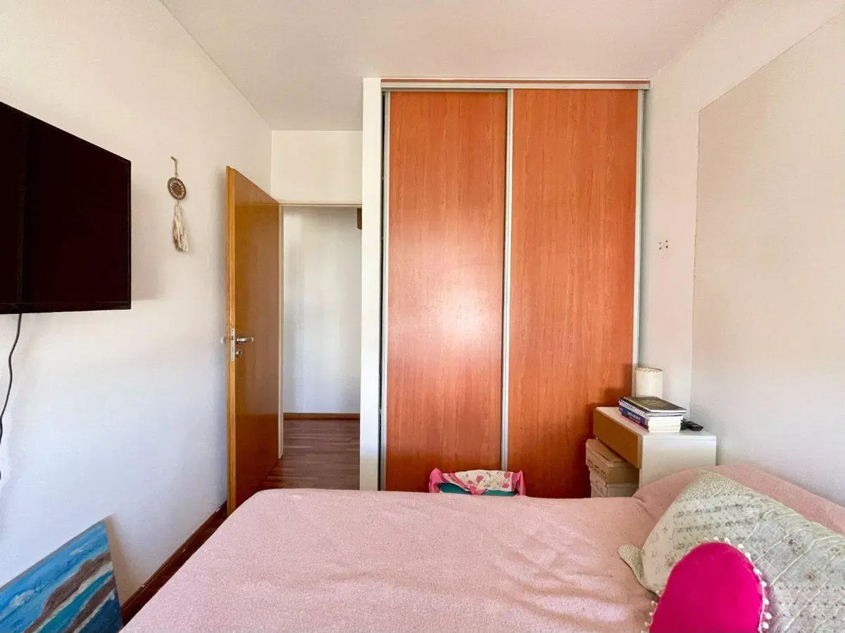 DEPARTAMENTO VENTA LA PLATA 2 DORMITORIOS COCHERA 2