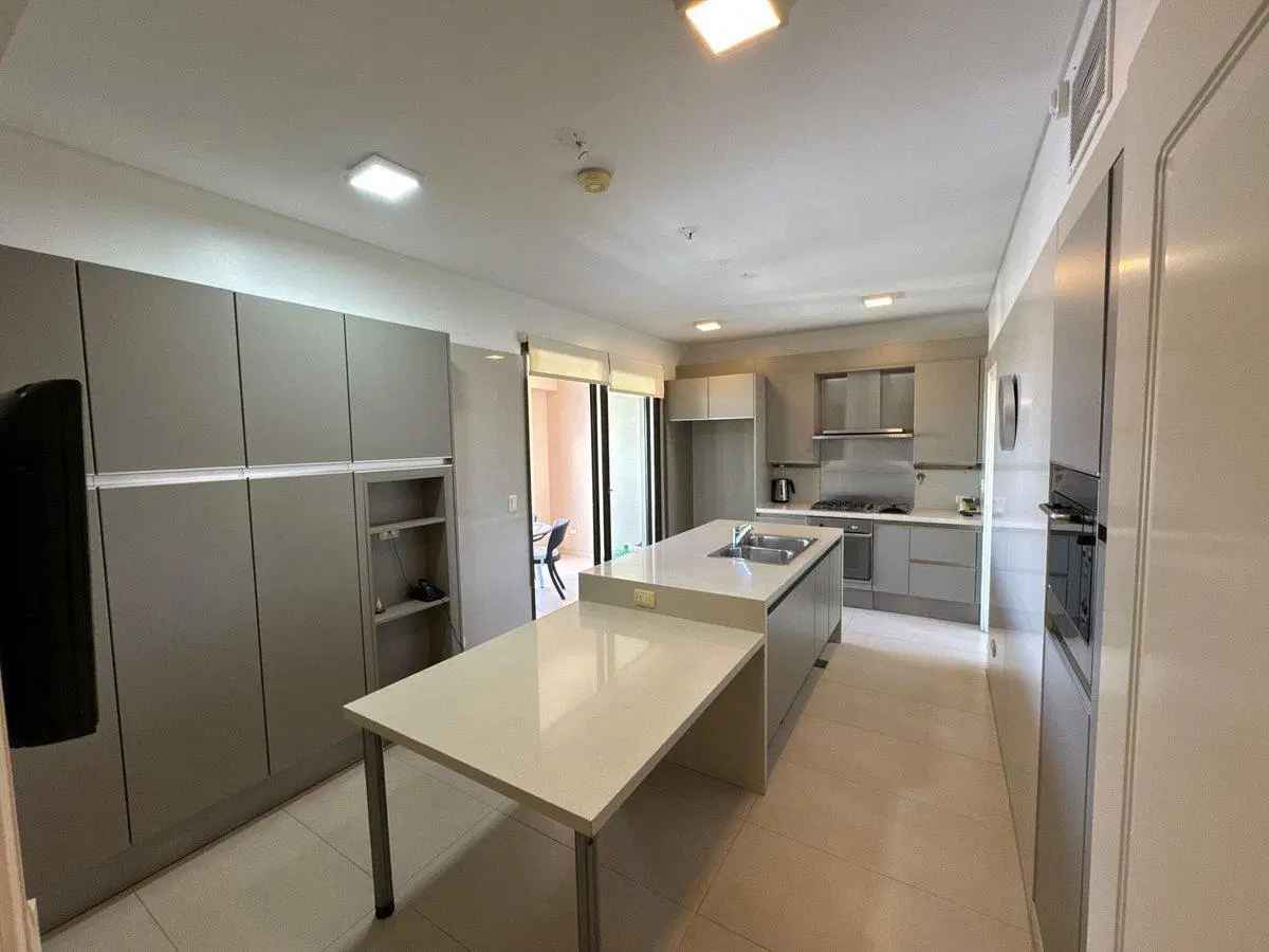 DEPARTAMENTO EN VENTA LA PLATA 4