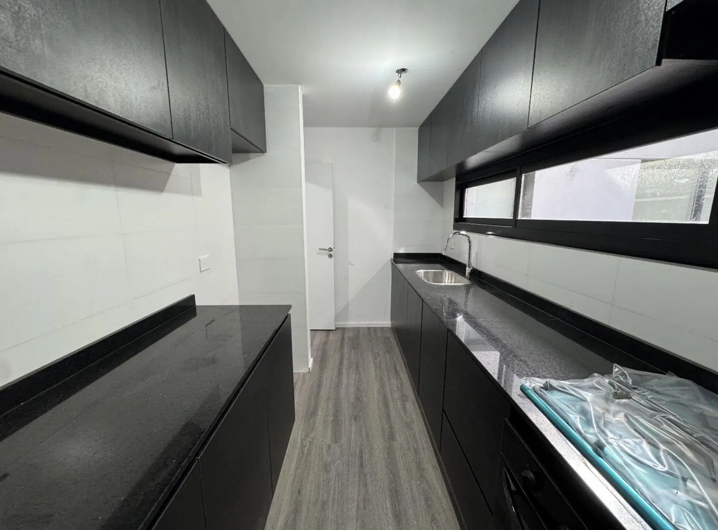 DEPARTAMENTO EN VENTA DEVOTO 4 AMBIENTES COCHERA 4