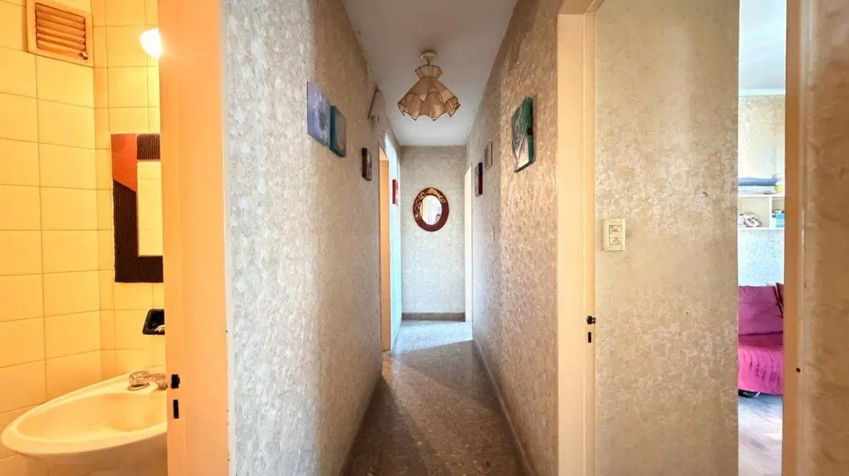 DEPARTAMENTO EN VENTA LA PLATA 4 AMBIENTES 5