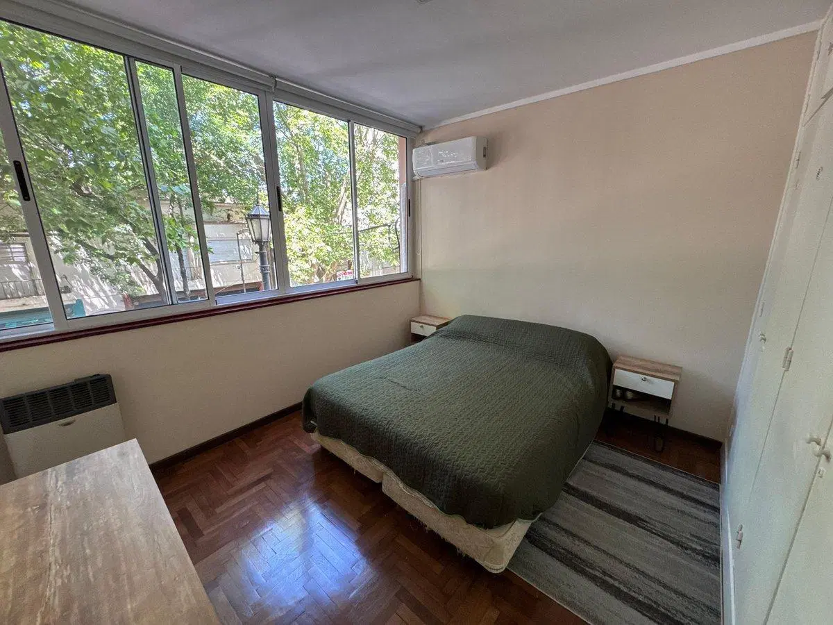 DEPARTAMENTO EN VENTA EN LA PLATA  3 DORMITORIOS 4
