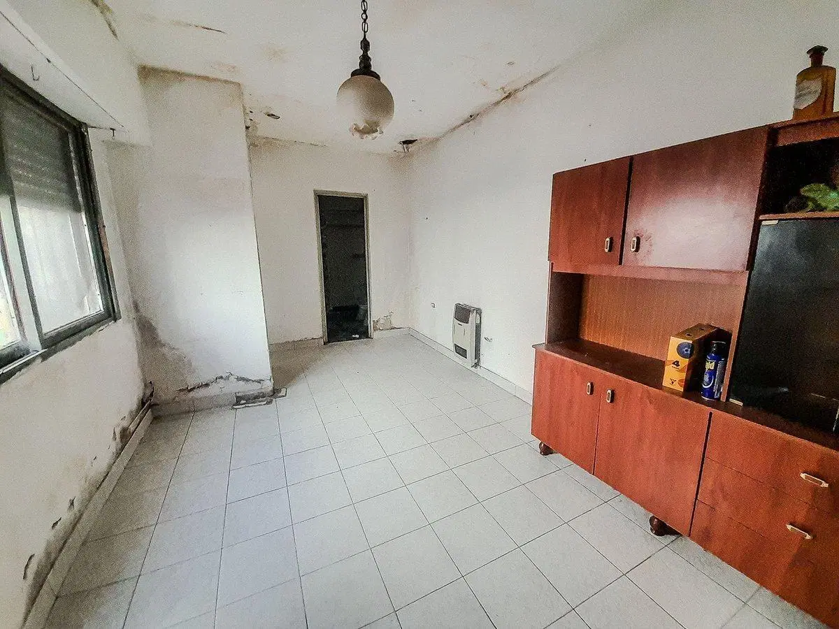 PH EN VENTA LA PLATA 1 DORMITORIO A RECICLAR 3