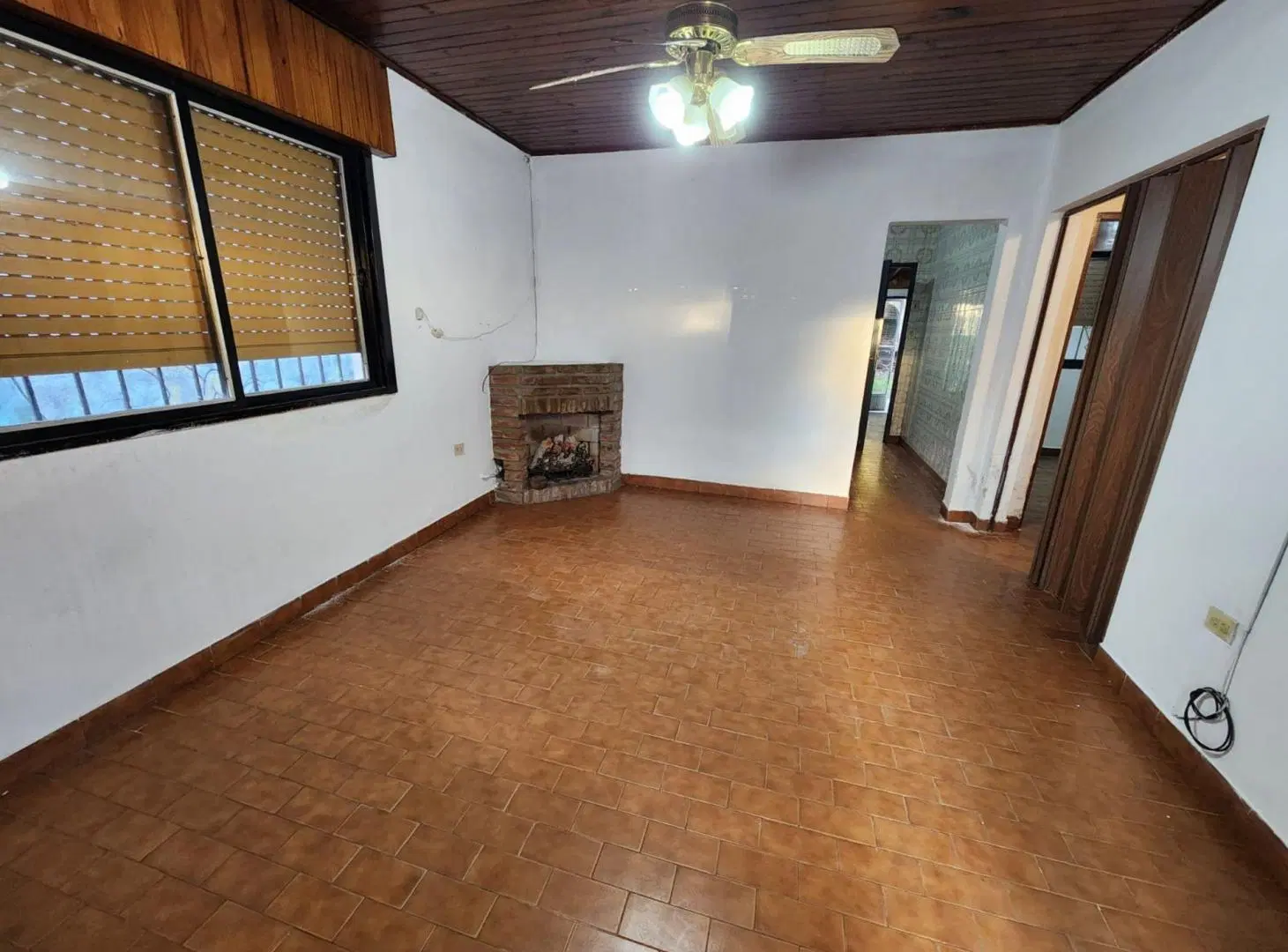 CASA EN VENTA VILLA ELISA 2 DORMITORIOS 4