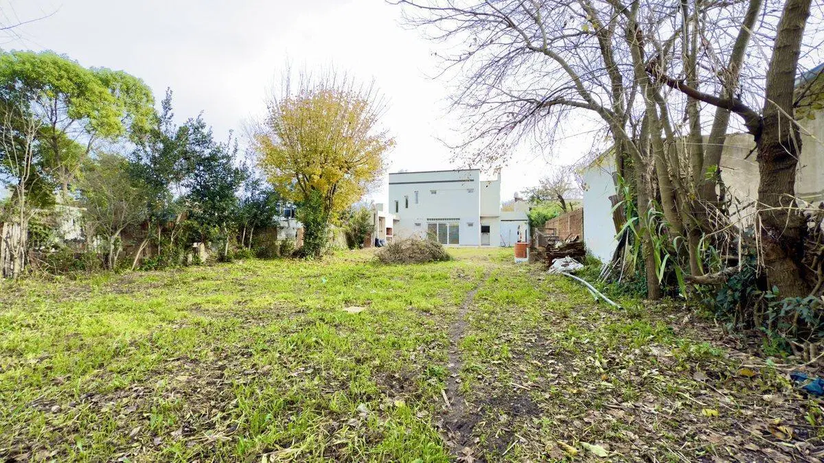 CASA EN VENTA A ESTRENAR EN SICARDI 3 DORMITORIOS 5