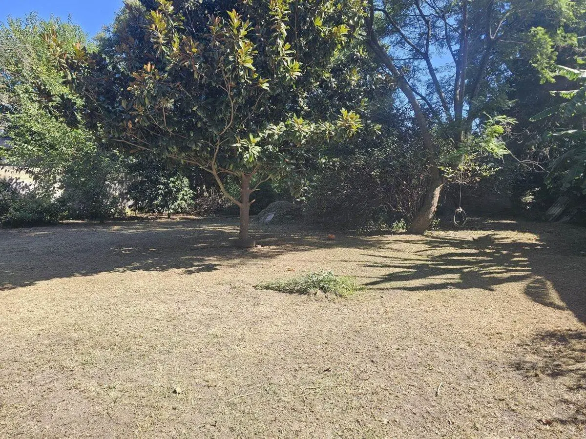 CASA A REFACCIONAR SOBRE LOTE DE 1200 M2 BOSQUES 5