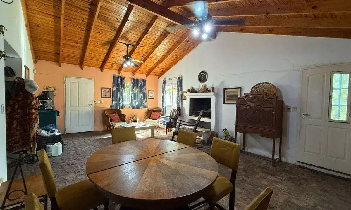 OPORTUNIDAD VENTA CASA A VALOR TERRENO EN GARIN 4