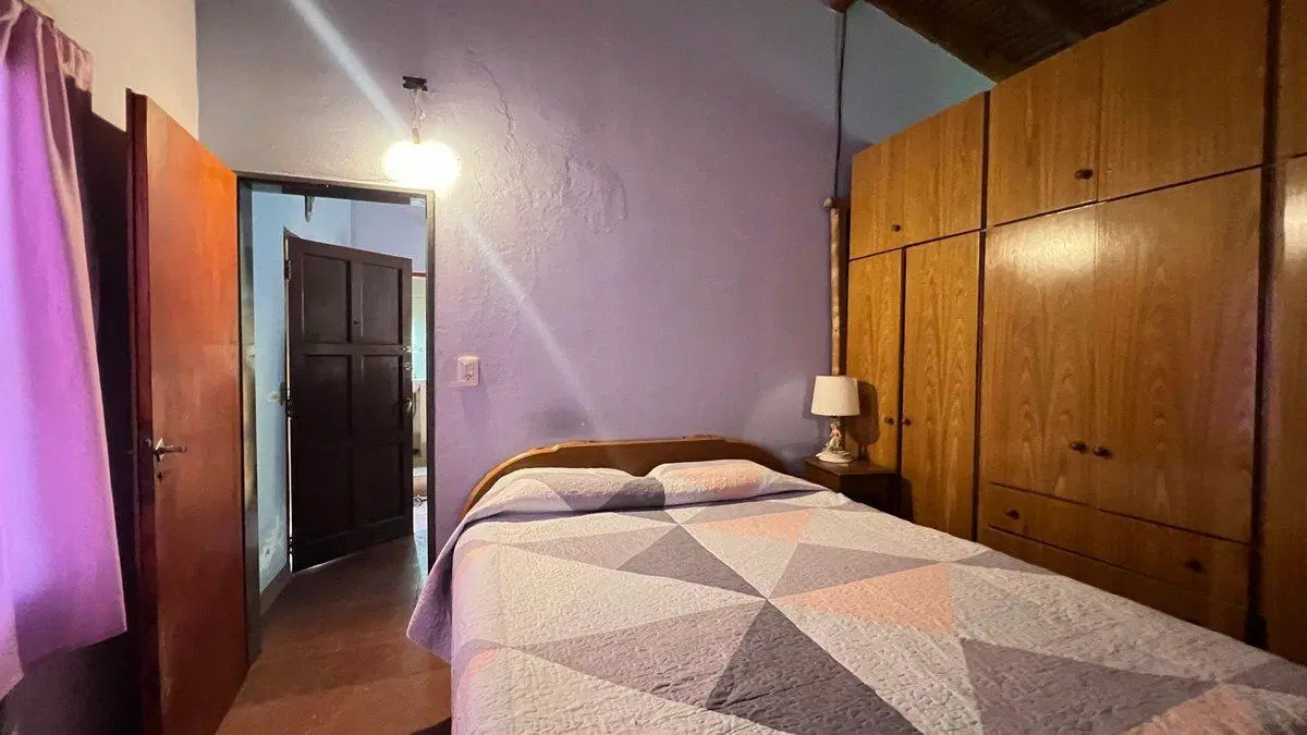 CASA EN VENTA CON PARQUE VILLA ELVIRA 4
