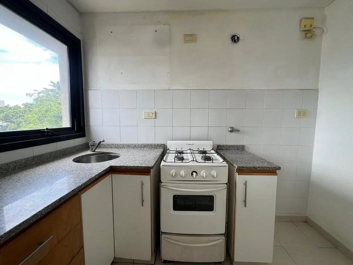 DEPARTAMENTO EN VENTA LA PLATA 1/2 DORMITORIOS 5