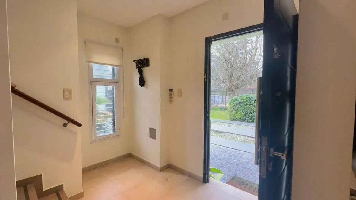 CASA EN VENTA VILLA ELISA 4 DORMITORIOS 5
