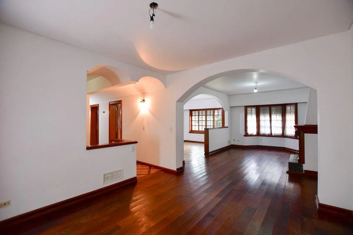 CASA EN VENTA EN QUILMES 3
