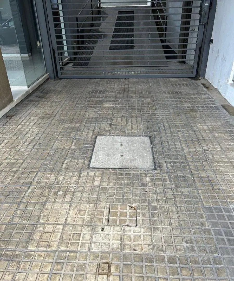 COCHERA CUBIERTA EN VENTA LA PLATA 3