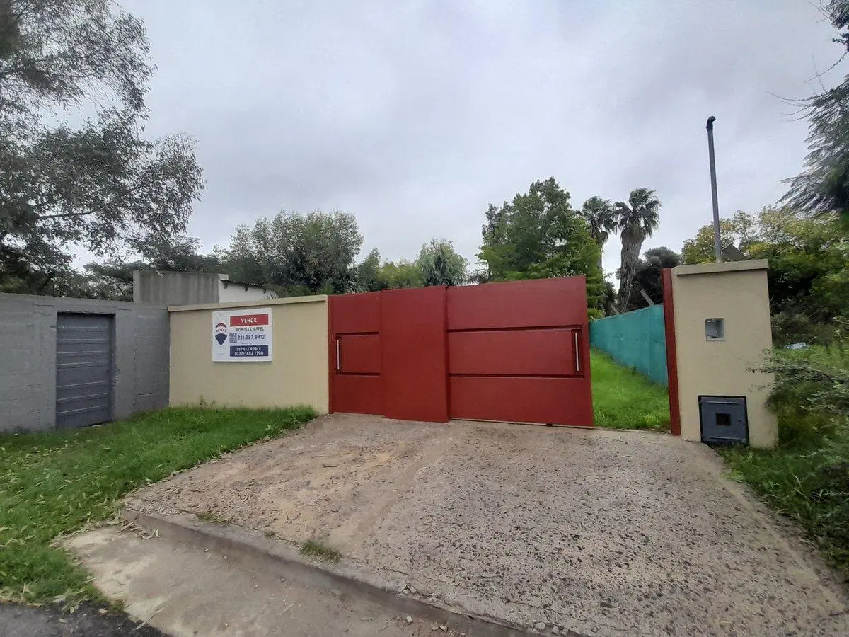 LOTE EN VENTA GONNET ENTRE CAMINOS 3