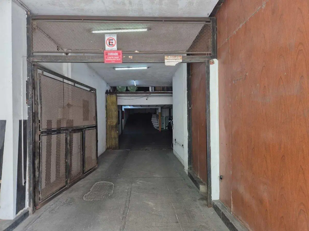 COCHERA EN VENTA LA PLATA 2