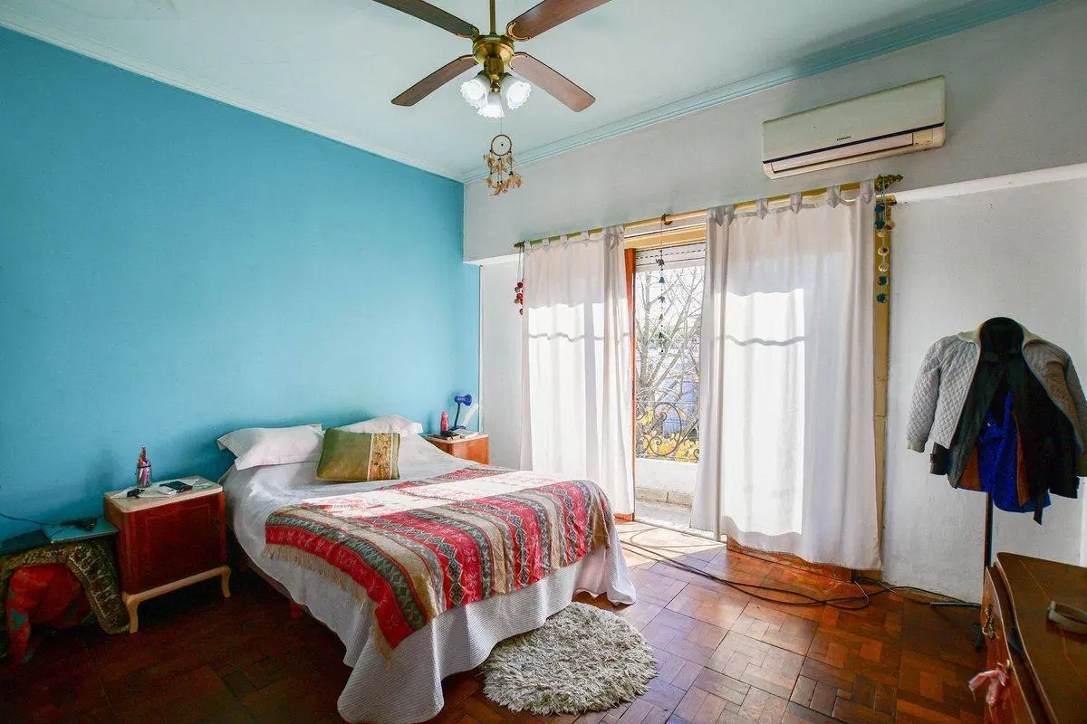 CASA EN VENTA LA PLATA TIPO PH CON TERRAZA 3