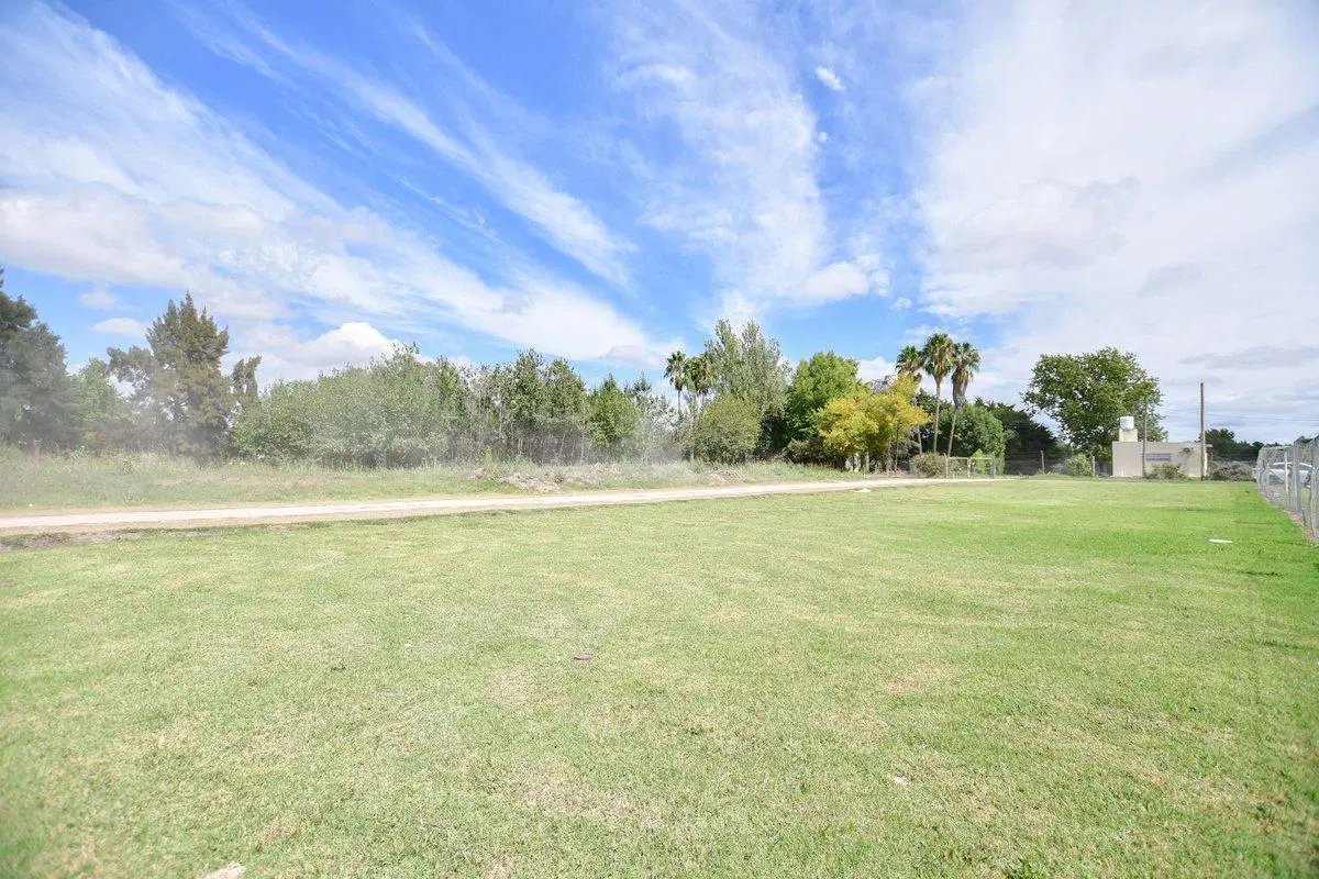 TERRENO EN VENTA LA PLATA LOTE CON ESCRITURA 3