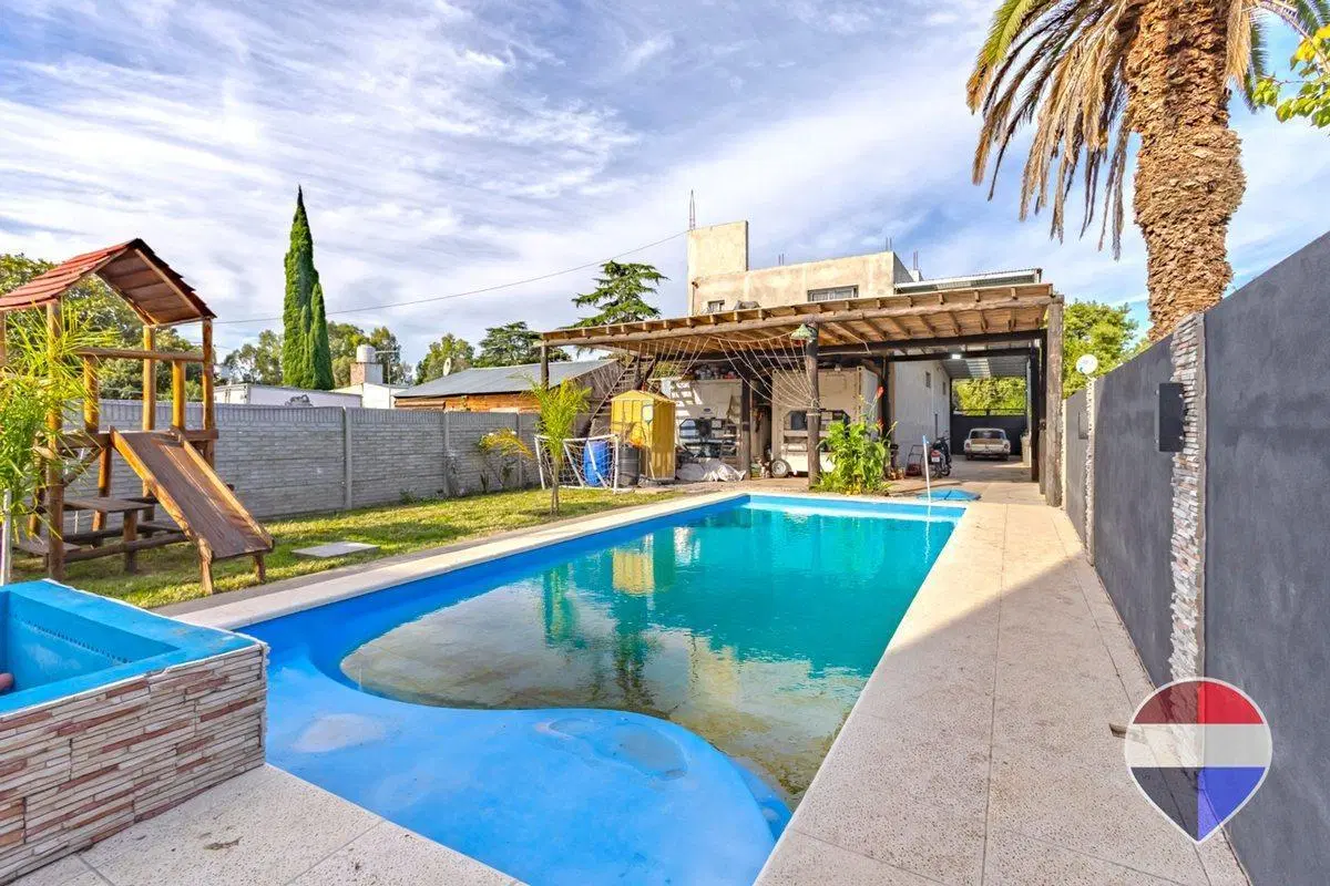 CASA VENTA GORINA 3 DORMITORIOS PARQUE PILETA 4