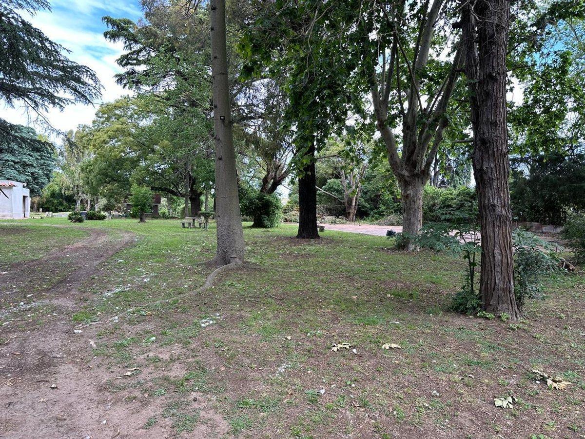 QUINTA Y LOTES EN VENTA EN FLORENCIO VARELA