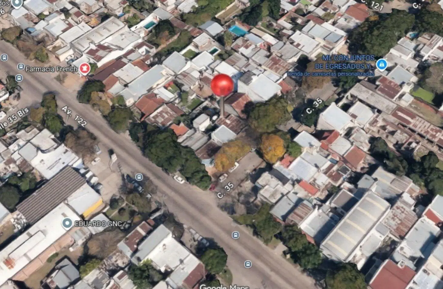 CASA EN VENTA A RECICLAR LA PLATA 6