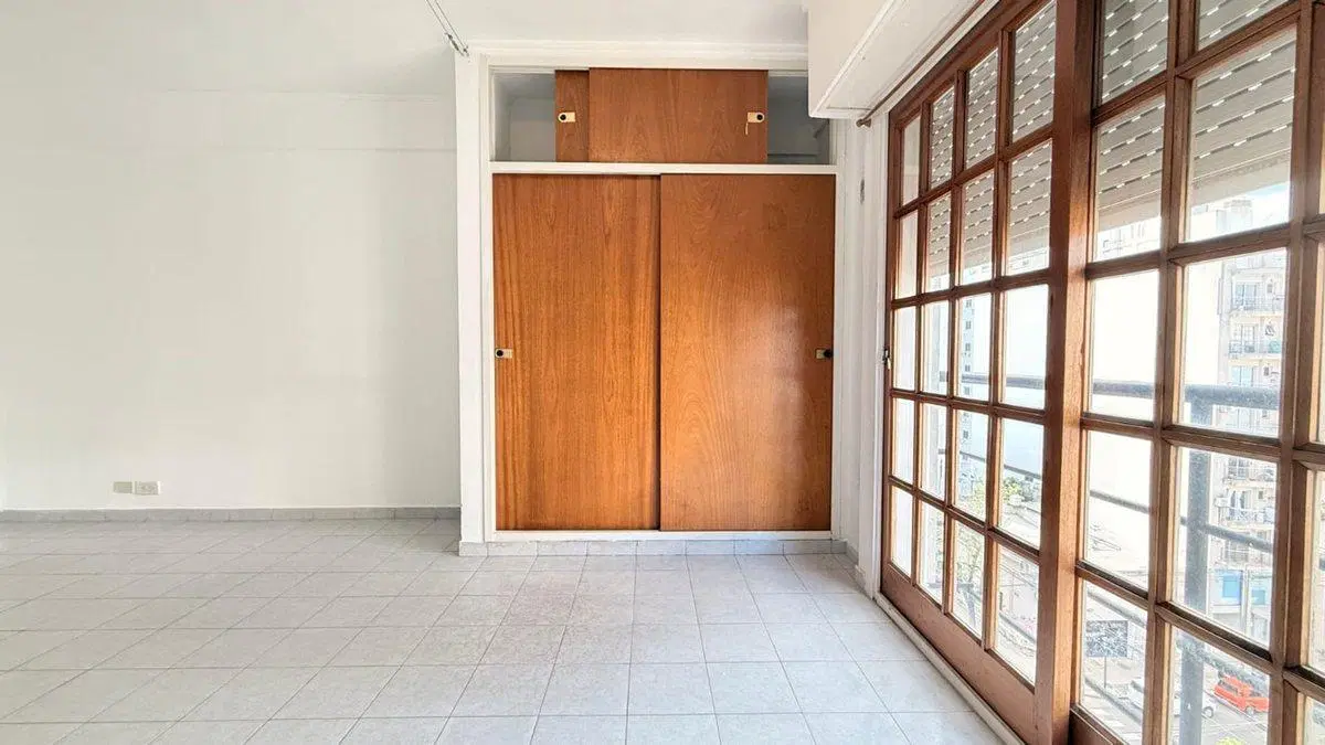 MONOAMBIENTE EN VENTA LA PLATA CENTRO APTO BANCO 4
