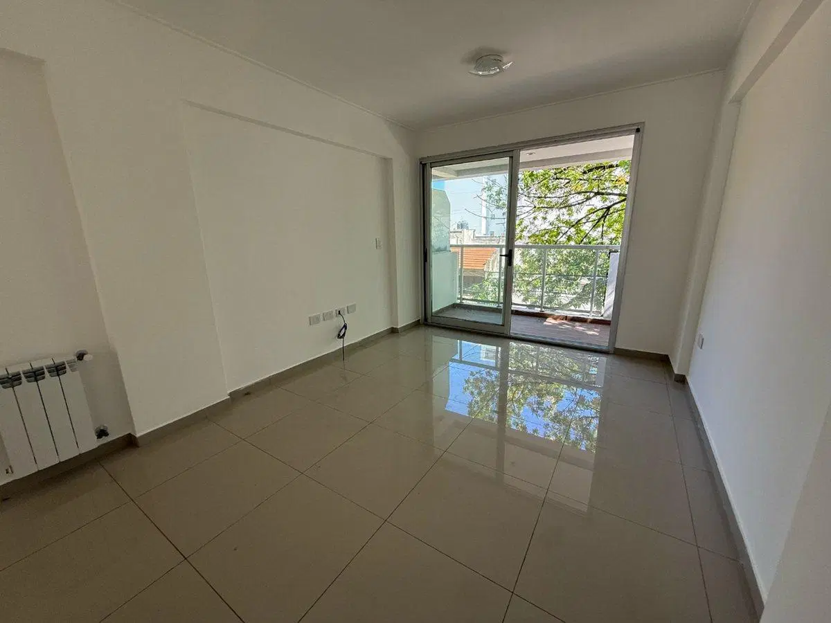 DEPARTAMENTO EN VENTA LA PLATA 1 DORMITORIO BALCON 4