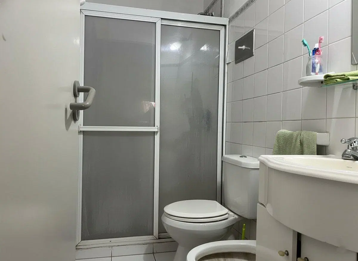 CASA EN VENTA LA PLATA PH FRENTE 2 DORMITORIOS 5