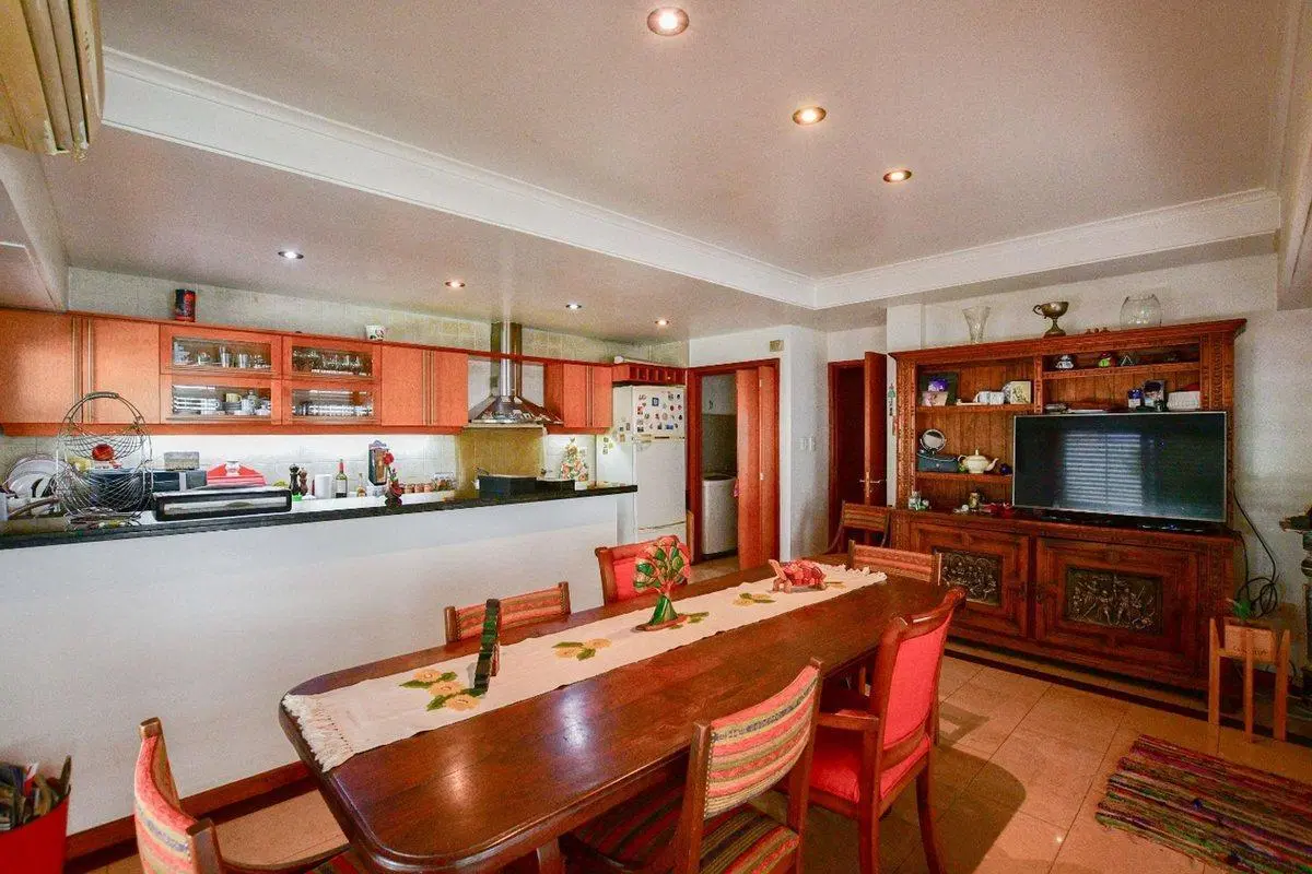 CASA EN VENTA TOLOSA 3 DORMITORIOS APTO BANCO 2