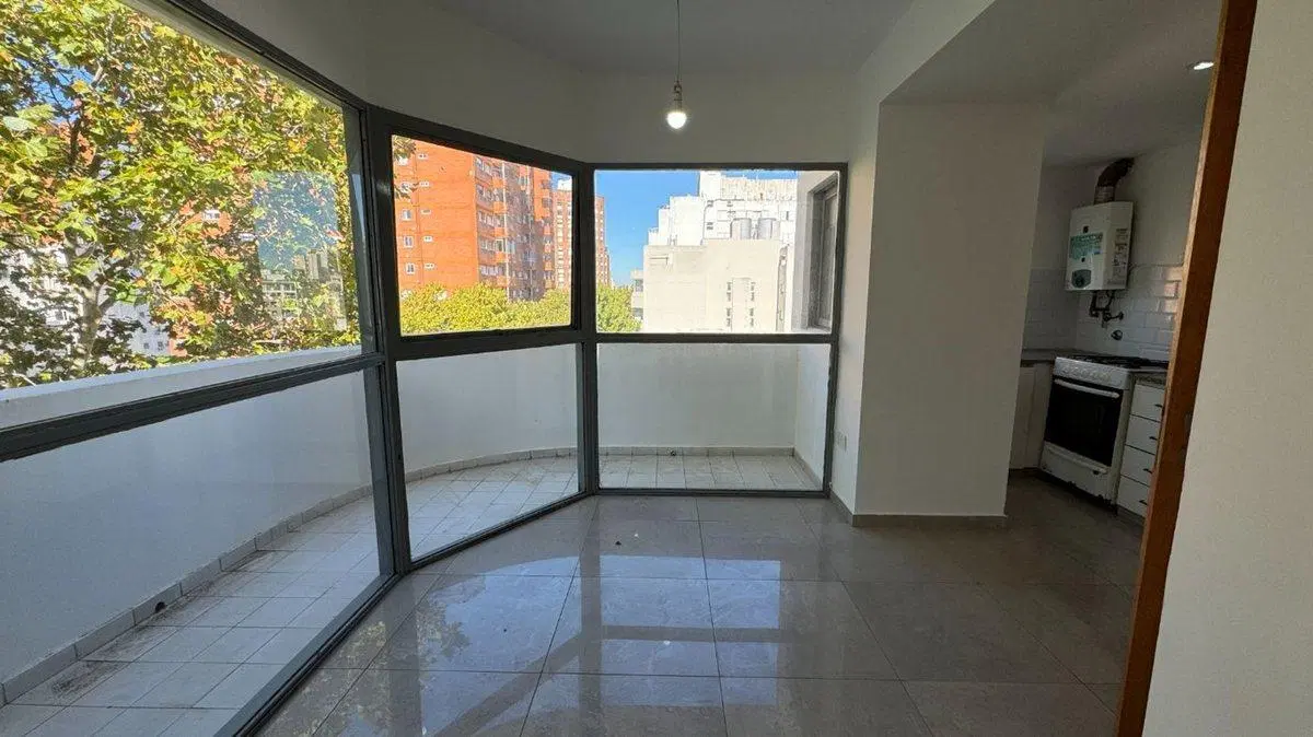DEPARTAMENTO VENTA LA PLATA 2 DORMITORIOS BALCON 2