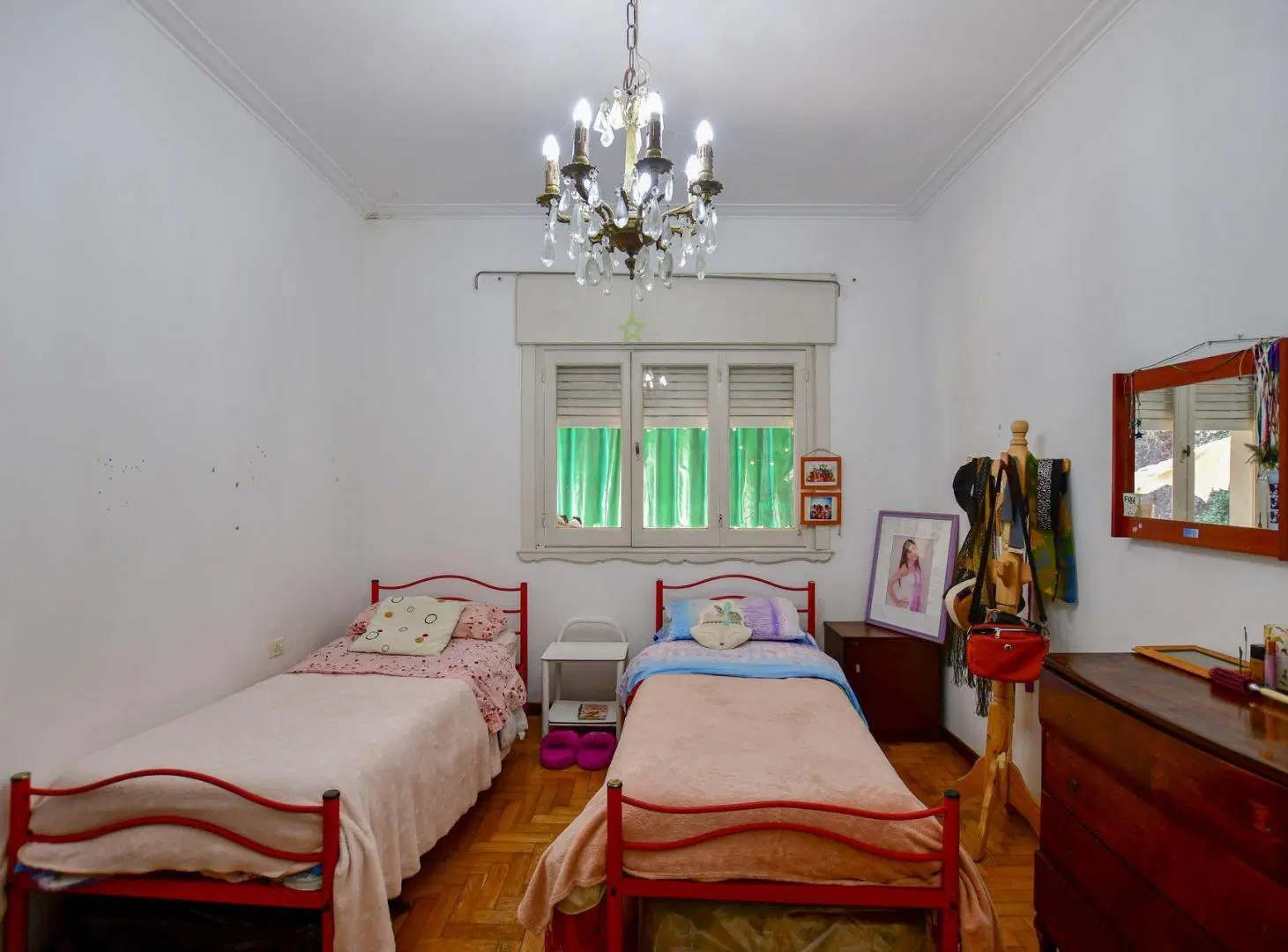 CASA EN VENTA EN LA PLATA 3 DORMITORIOS 5