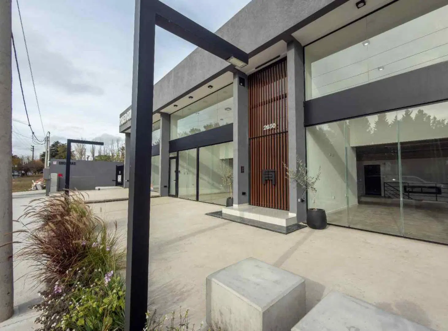 LOCAL COMERCIAL EN VENTA GONNET GORINA AVENIDA 3