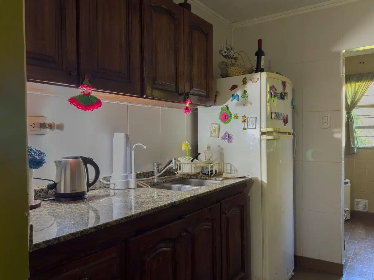 CASA VENTA LA PLATA 4 DORMITORIOS COCHERA PARQUE 2