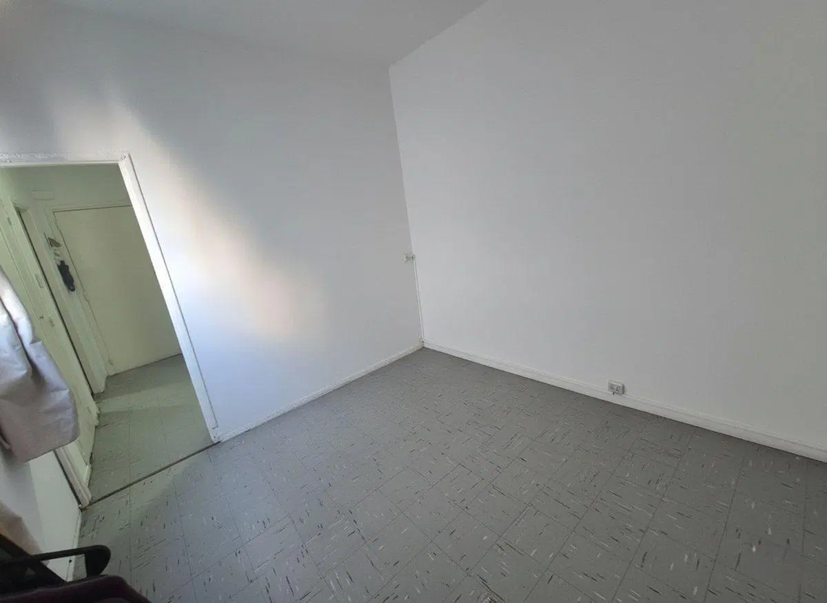 MONOAMBIENTE EN VENTA LA PLATA CENTRO 3