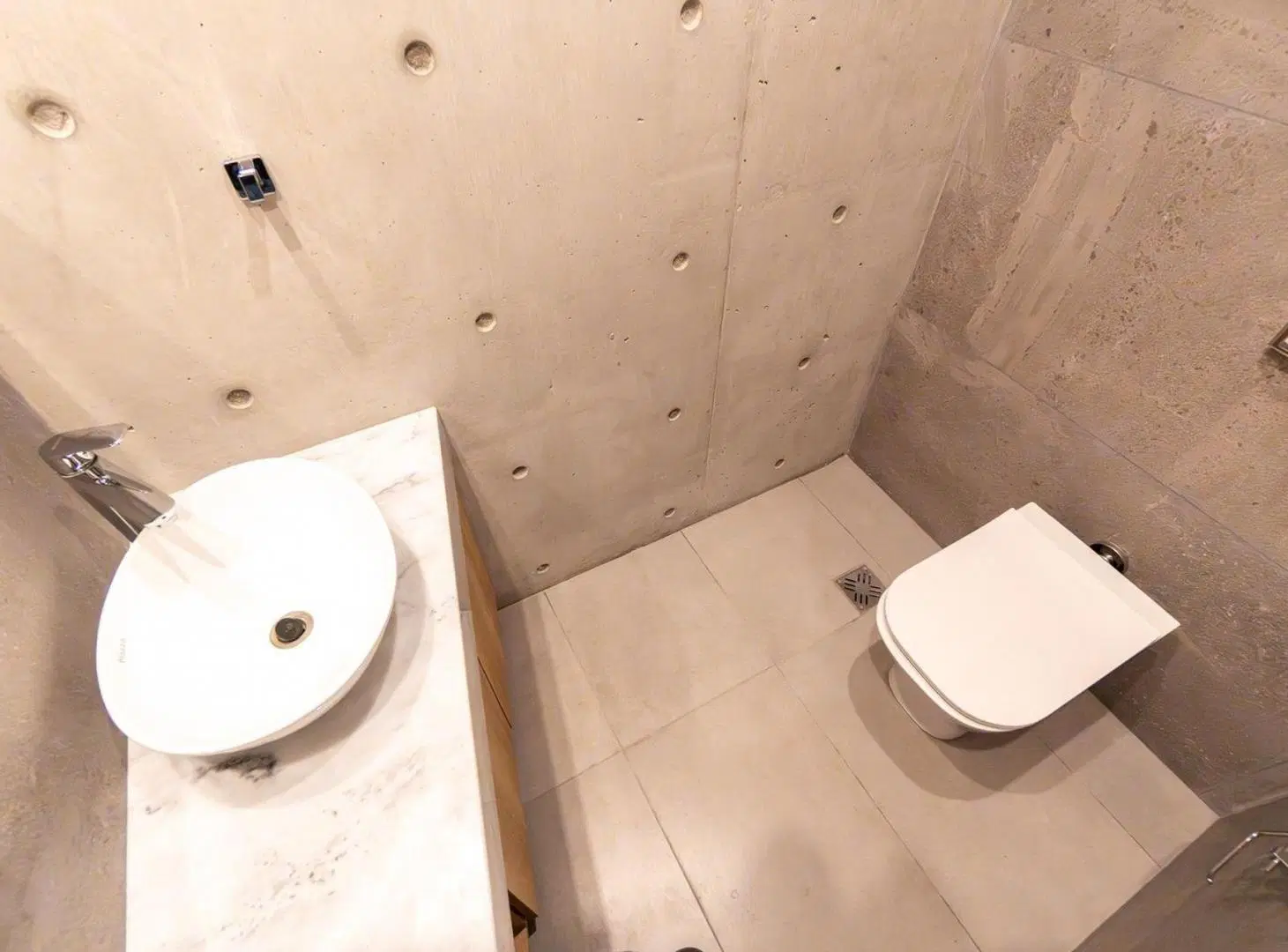 DEPARTAMENTO SEMIPISO EN ALQUILER LA PLATA 8