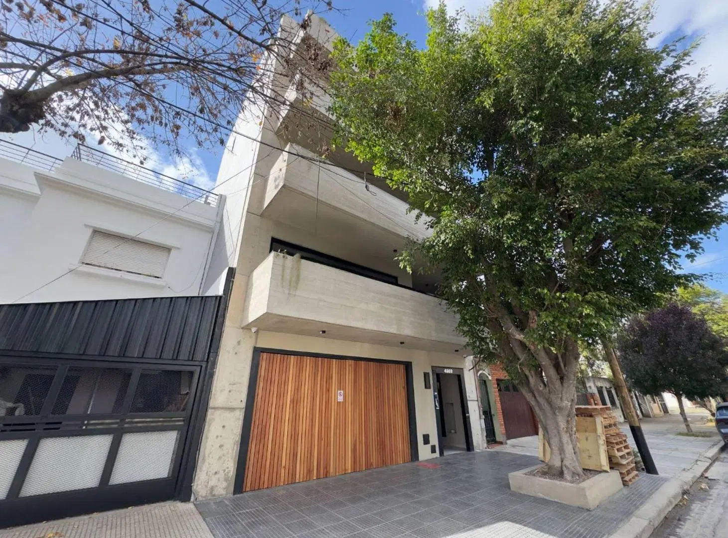 DEPARTAMENTO EN VENTA DEVOTO 4 AMBIENTES COCHERA 2