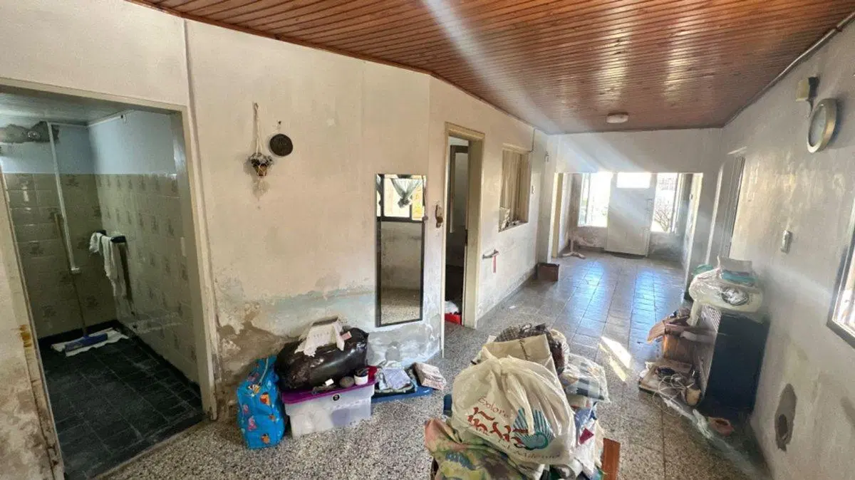 CASA EN VENTA RINGUELET - 2 DORMITORIOS 2