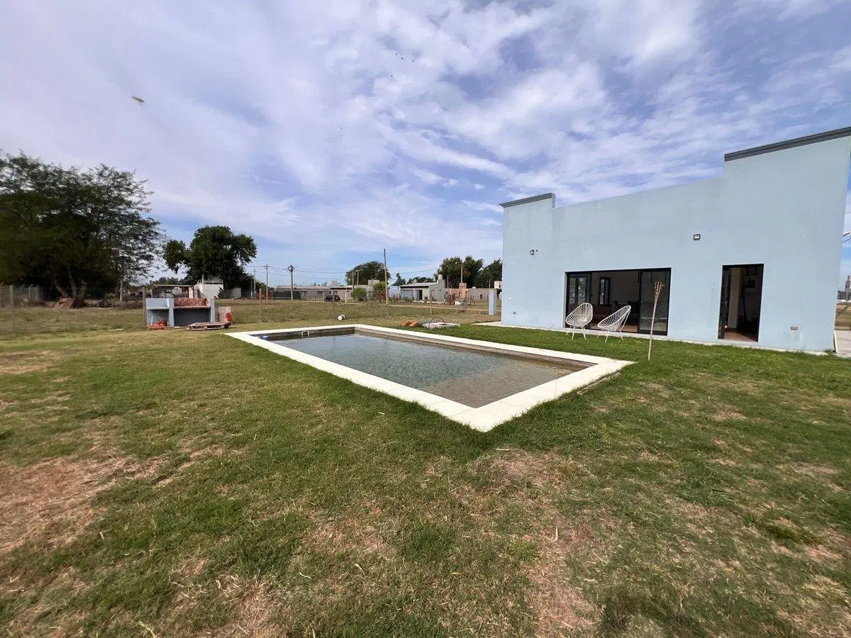 CASA EN VENTA LA PLATA BARRIO LA NATIVA 2