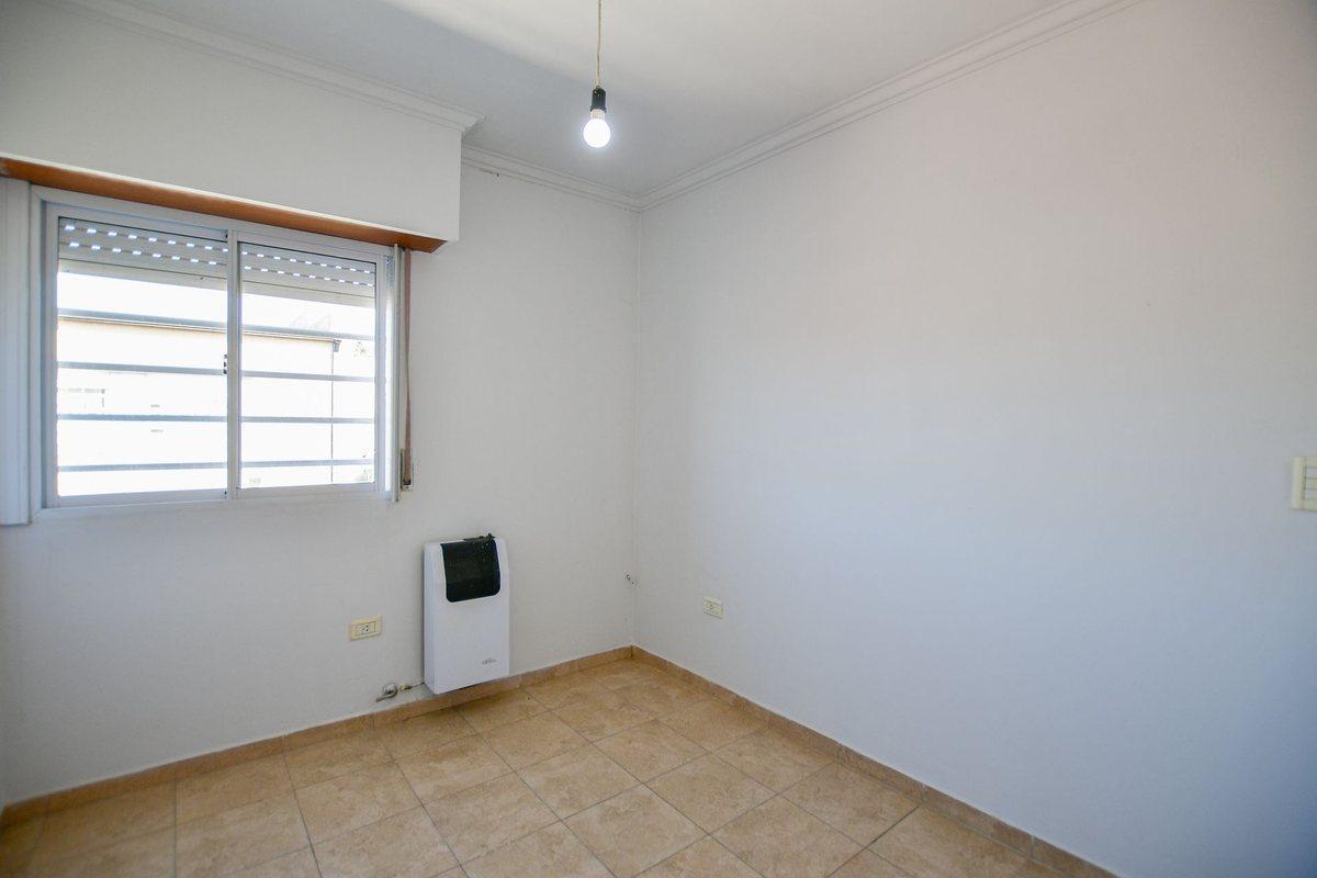Foto de DUPLEX EN VENTA LA PLATA 2 DORMITORIOS, imagen 1