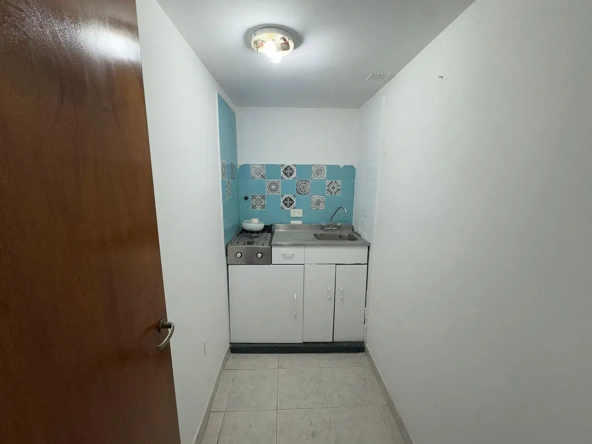 MONOAMBIENTE DIVIDIDO EN VENTA EN AVENIDA SANTA FE 2