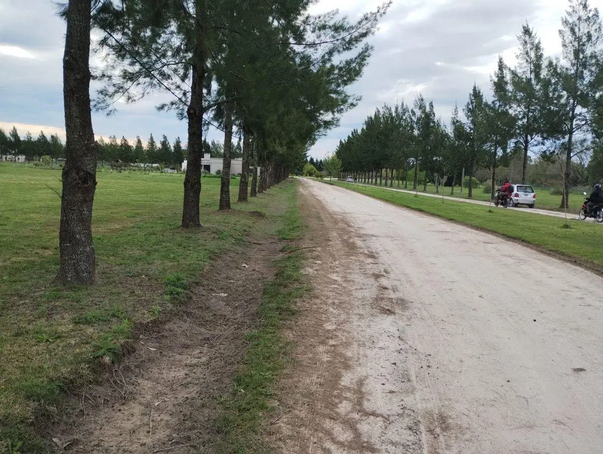 LOTE EN VENTA EN CAMPO DE ROCA ll 2