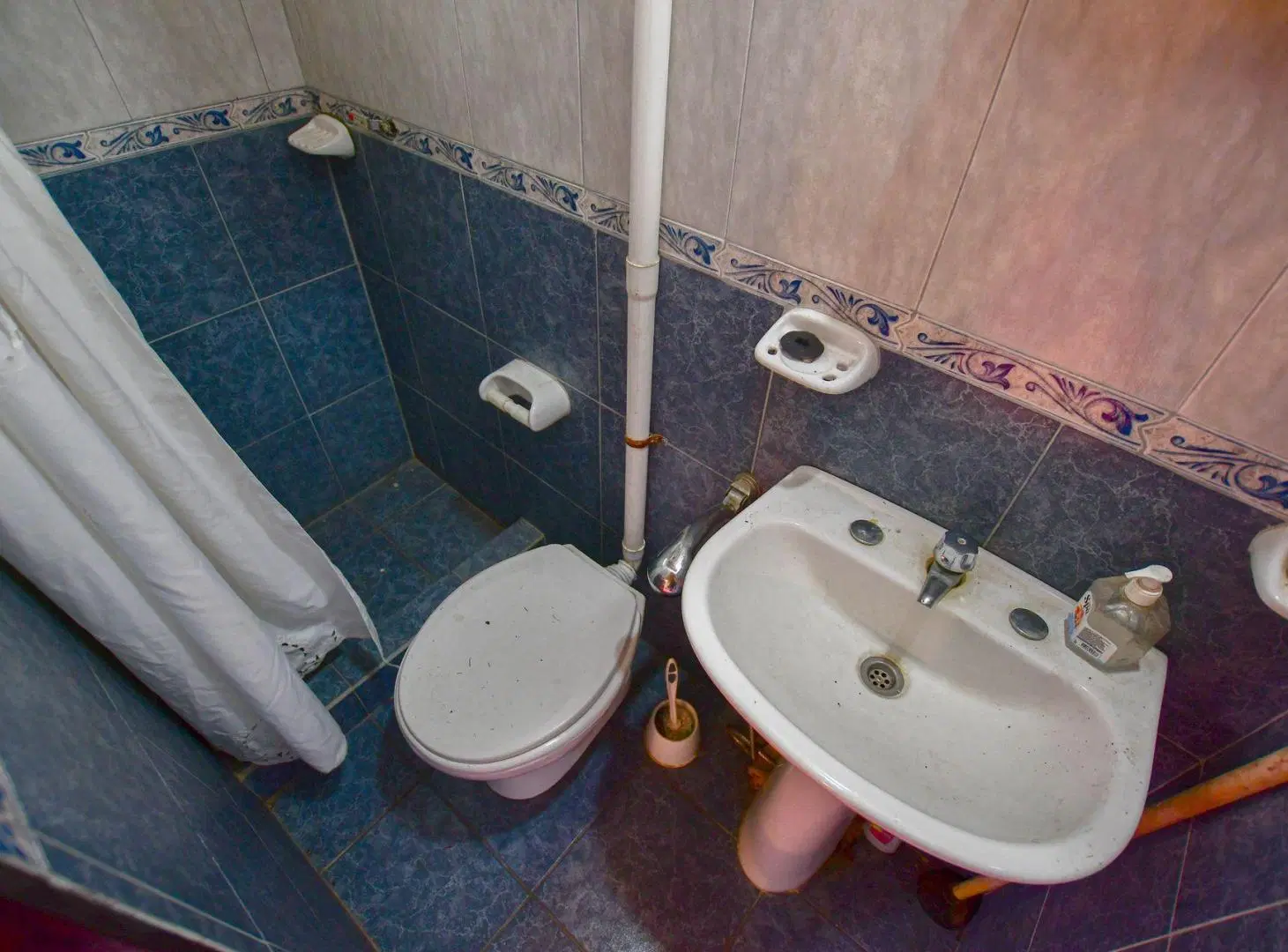 CASA VENTA LA PLATA 3 DORMITORIOS PARQUE COCHERA 4